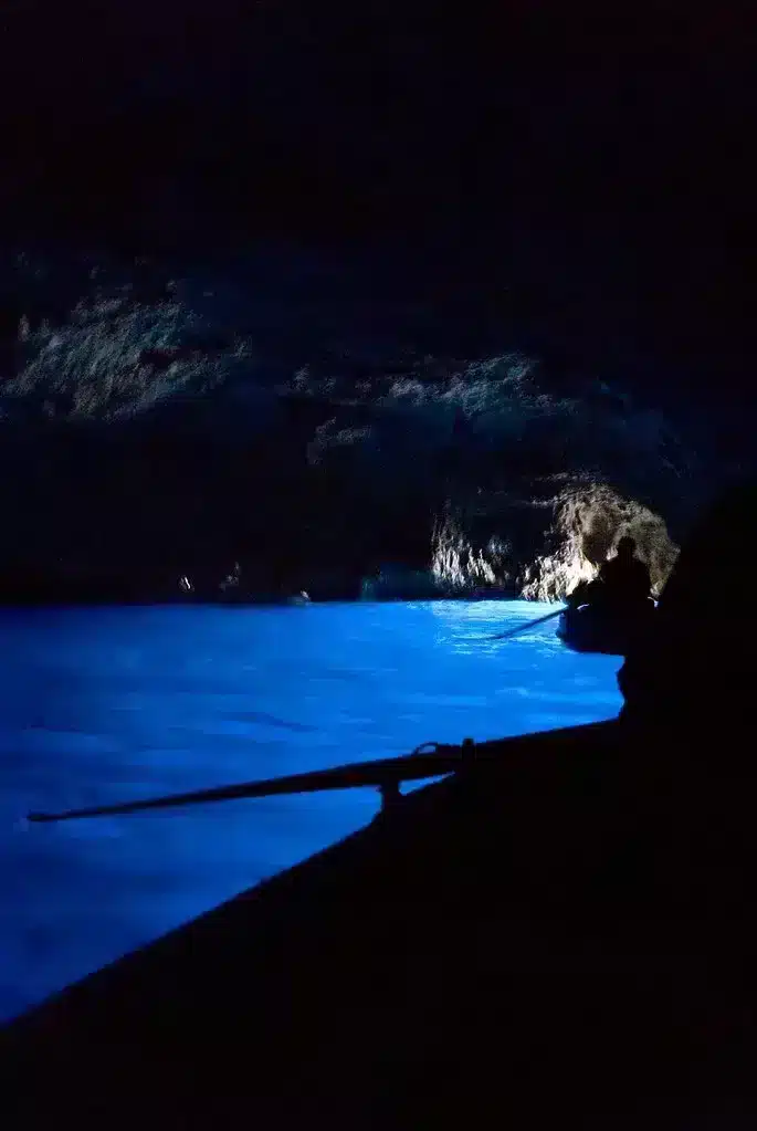 gruta azul capri,visitar gruta azul capri,visitar la gruta azul de capri