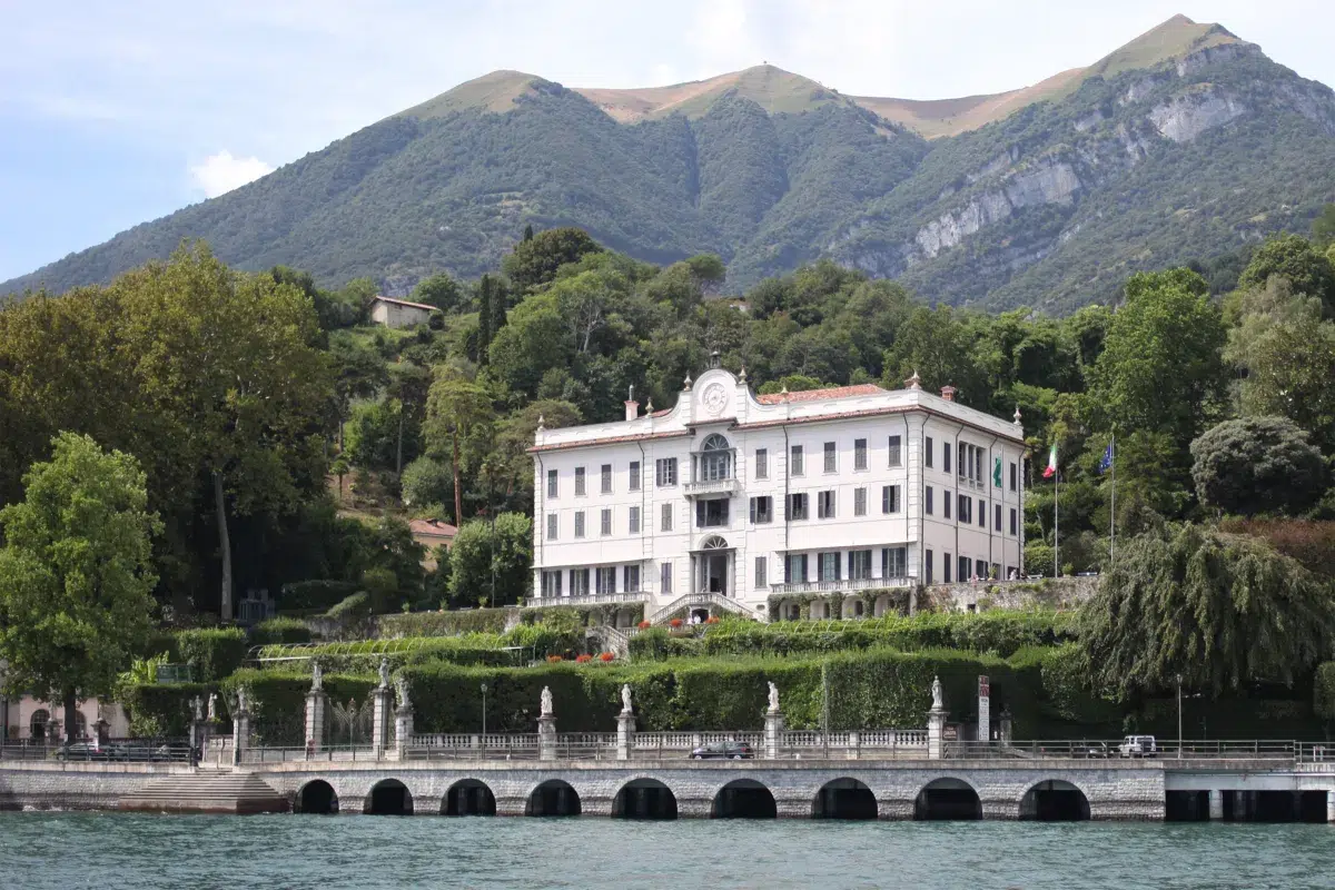 Visit Villa Carlotta on a 3-day trip to Lake Como